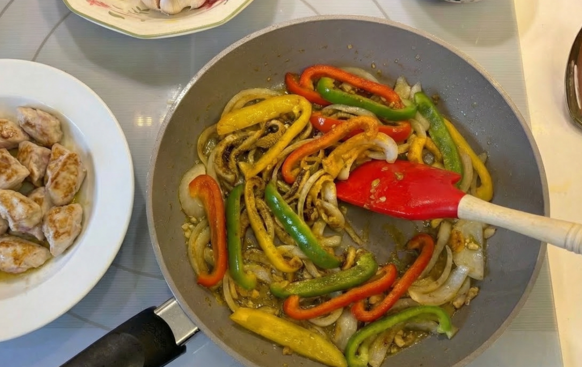 Pollo jalfrezi: receta india fácil y sabrosa para preparar en casa