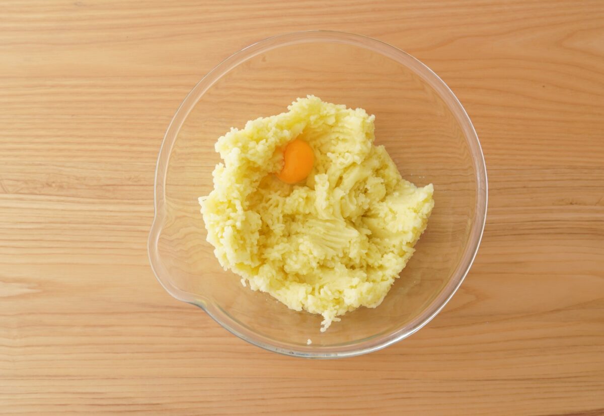 Tortitas de papa. Receta fácil, crujiente por fuera y tierna por dentro