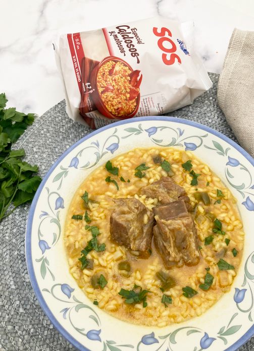 Arroz caldoso con costillas de cerdo. Receta tradicional paso a paso