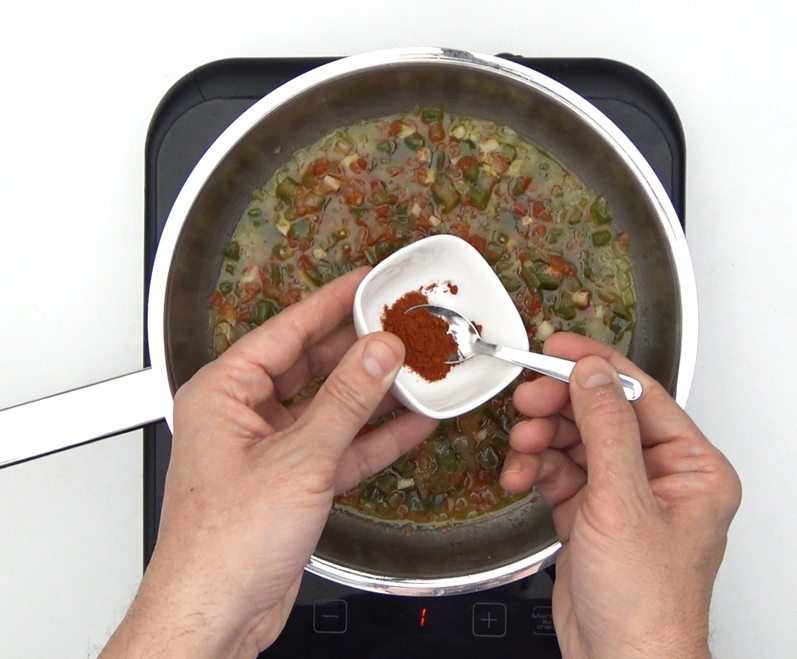 Arroz con bacalao y pimiento choricero. Una receta vasca para esta Semana Santa