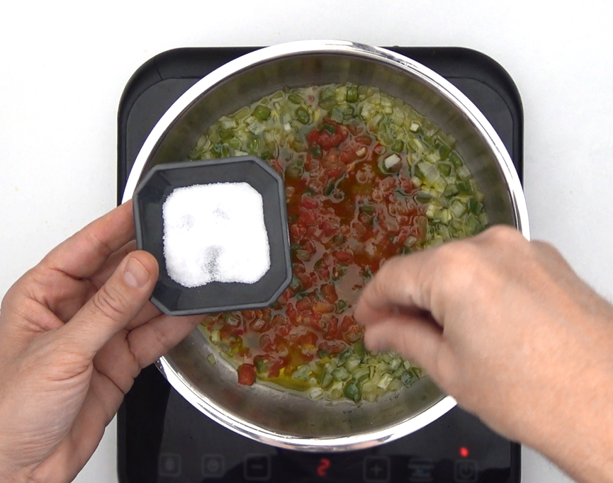 Arroz con bacalao y pimiento choricero. Una receta vasca para esta Semana Santa