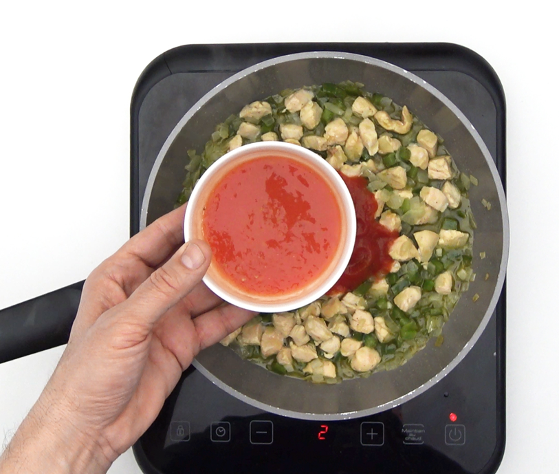 Berenjenas rellenas de pollo al horno, receta fácil y jugosa paso a paso