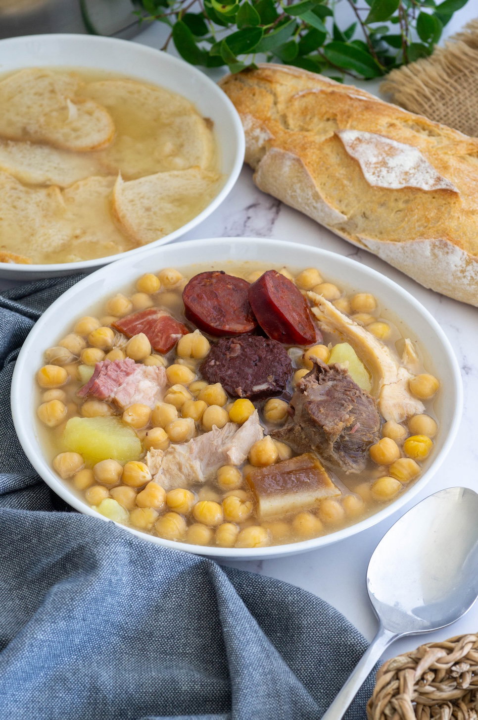 Cocido extremeño tradicional. Receta casera paso a paso como se ha hecho siempre