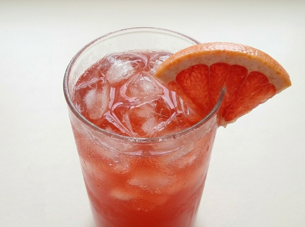 Sea Breeze, el cóctel refrescante de vodka y cítricos perfecto para el verano