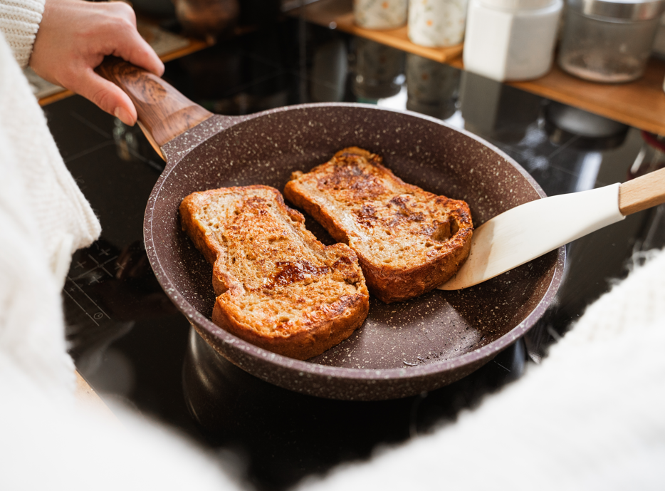 Pan tostado: cómo hacerlo con tostadora y sin tostadora para que quede crujiente y perfecto