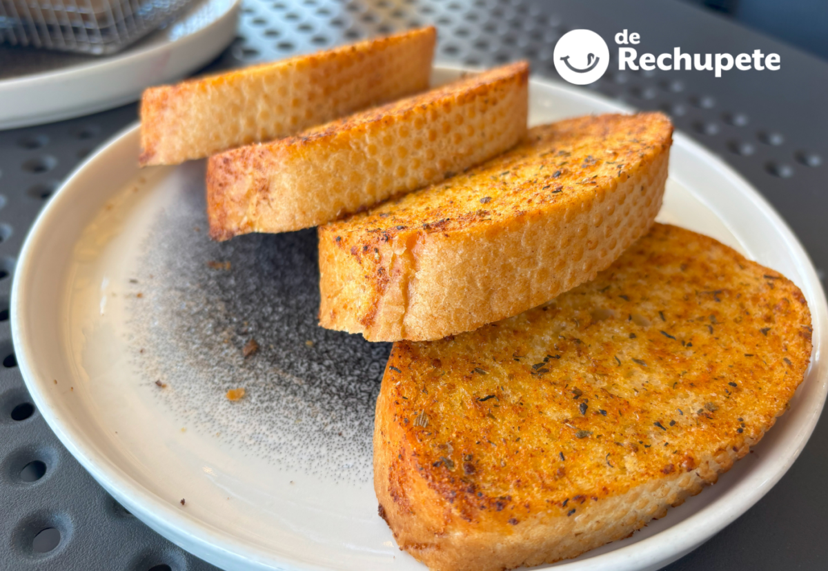 Pan tostado: cómo hacerlo con tostadora y sin tostadora para que quede crujiente y perfecto