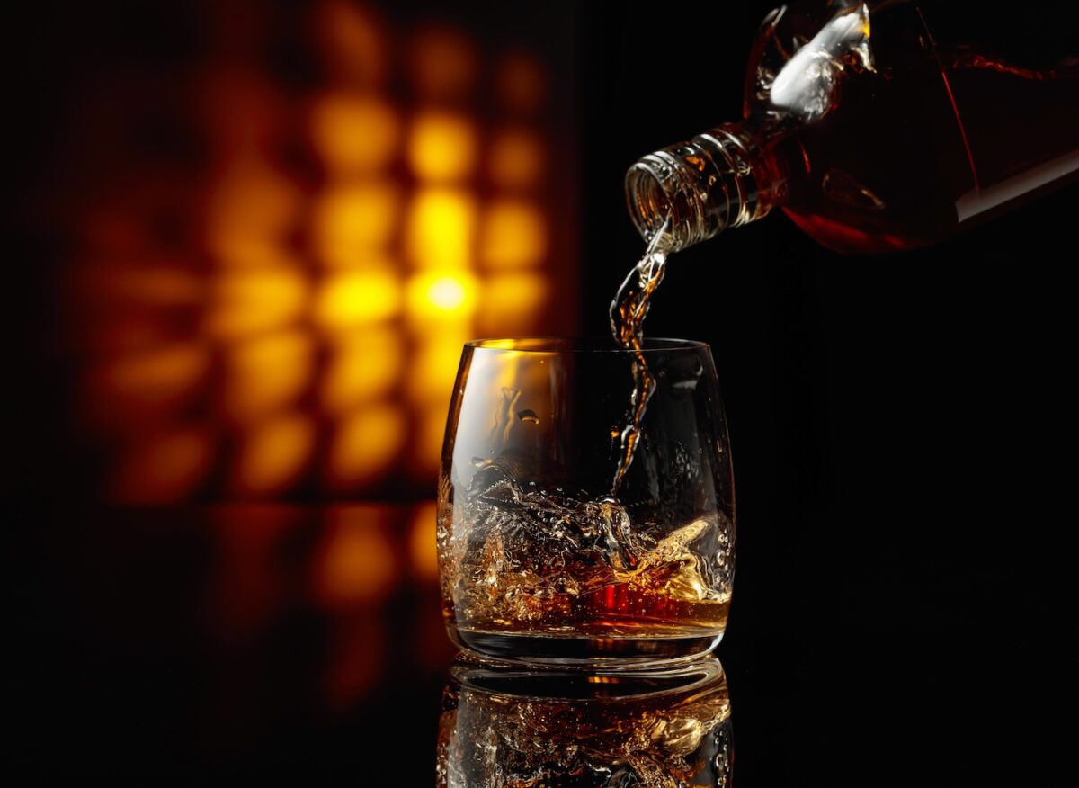 Consejos básicos para alejar del alcohol a tu hijo el máximo tiempo posible