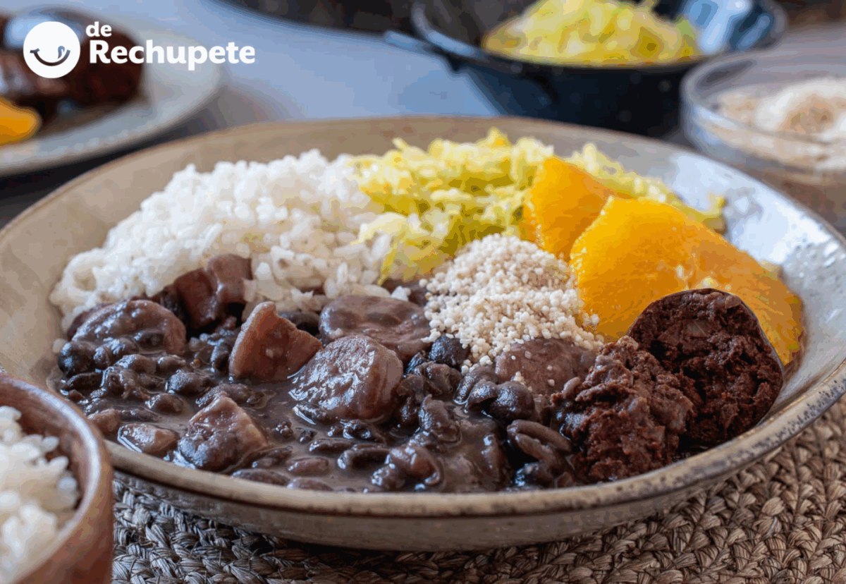 Feijoada brasileña. Guiso potente y lleno de sabor