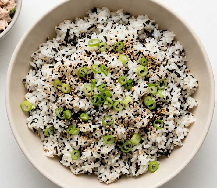 Jumeok-bap. Bolitas de arroz coreanas fáciles y deliciosas