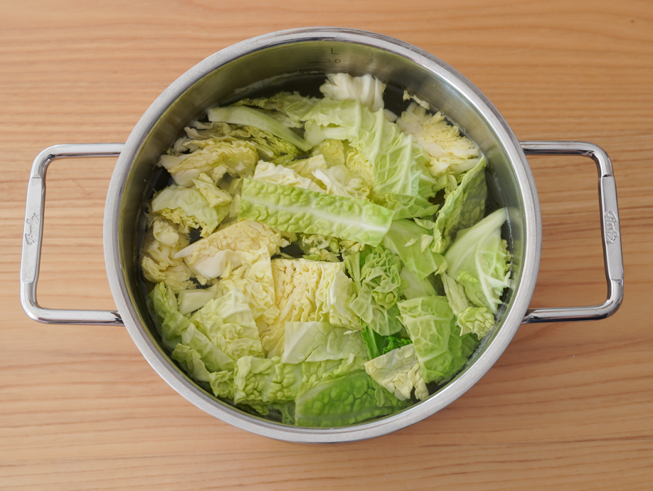 Pizzoccheri alla valtellinese: receta tradicional italiana con queso y verduras paso a paso