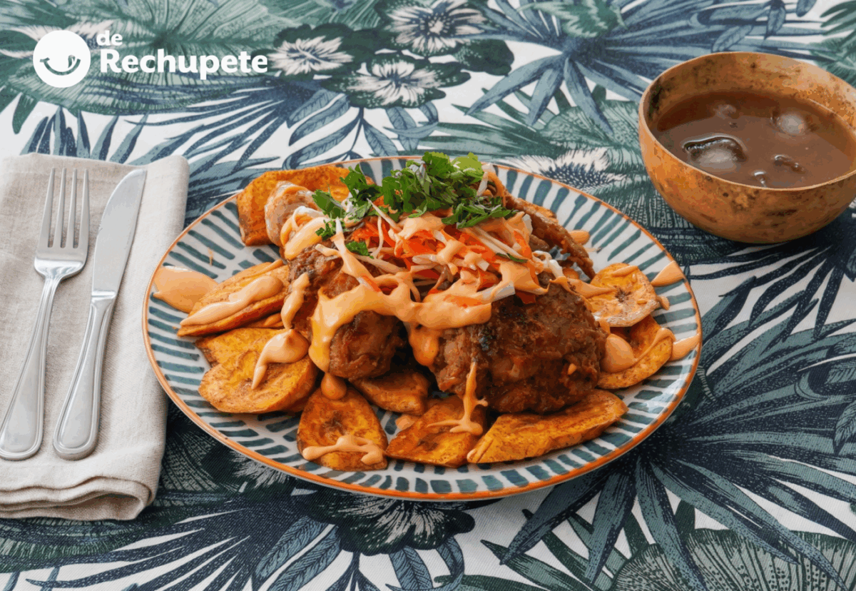 Pollo chuco hondureño tradicional: receta auténtica, crujiente y llena de sabor