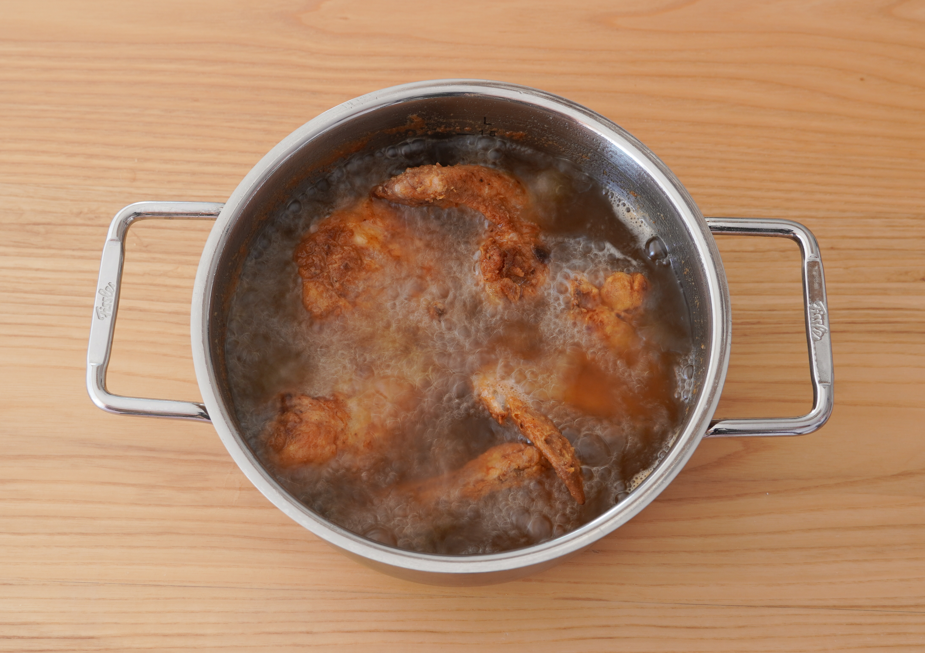 Pollo chuco hondureño tradicional: receta auténtica, crujiente y llena de sabor