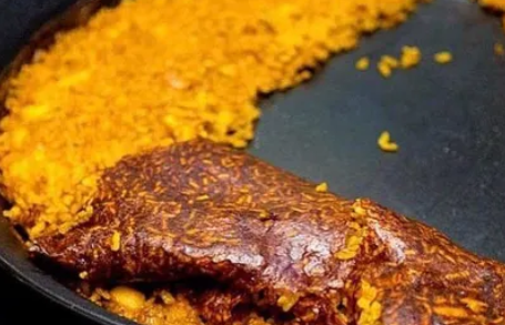 Cómo conseguir el mejor socarrat en tu paella: trucos infalibles para un arroz perfecto en tu paella
