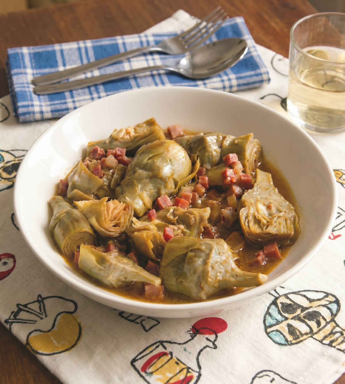Alcachofas a la montillana: receta tradicional andaluza fácil y llena de sabor