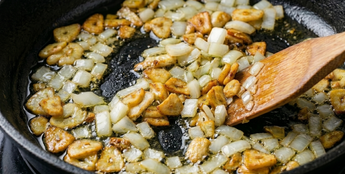 Alcachofas a la montillana: receta tradicional andaluza fácil y llena de sabor