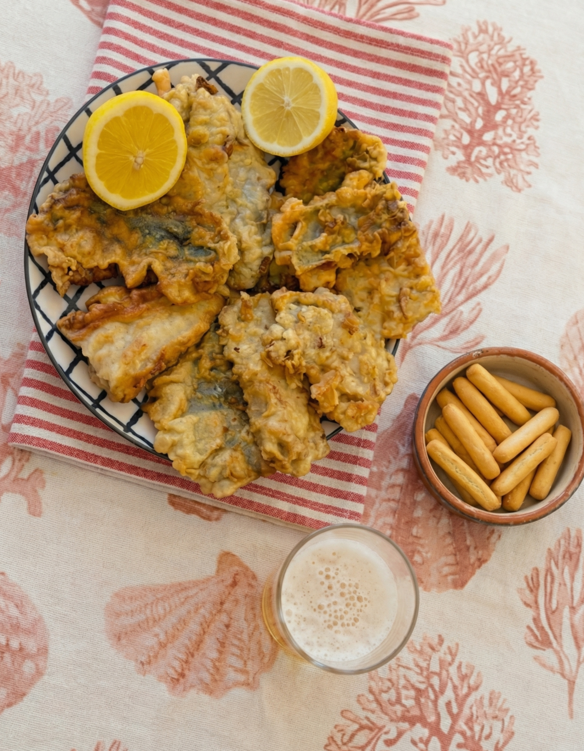 Filetes de bacaladilla rebozados y fritos. Receta fácil y crujiente como en casa
