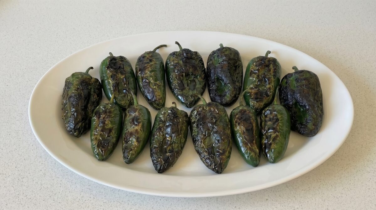 Chiles poblanos: cómo prepararlos en casa paso a paso (receta fácil y auténtica mexicana)
