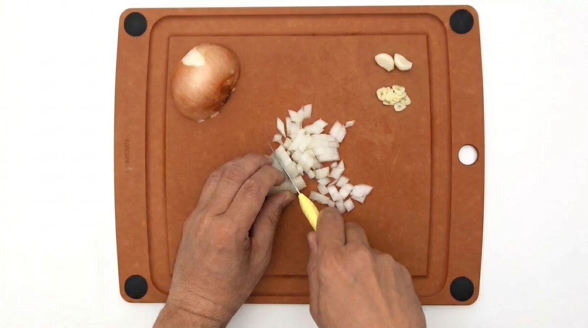 Alcachofas a la montillana: receta tradicional andaluza fácil y llena de sabor