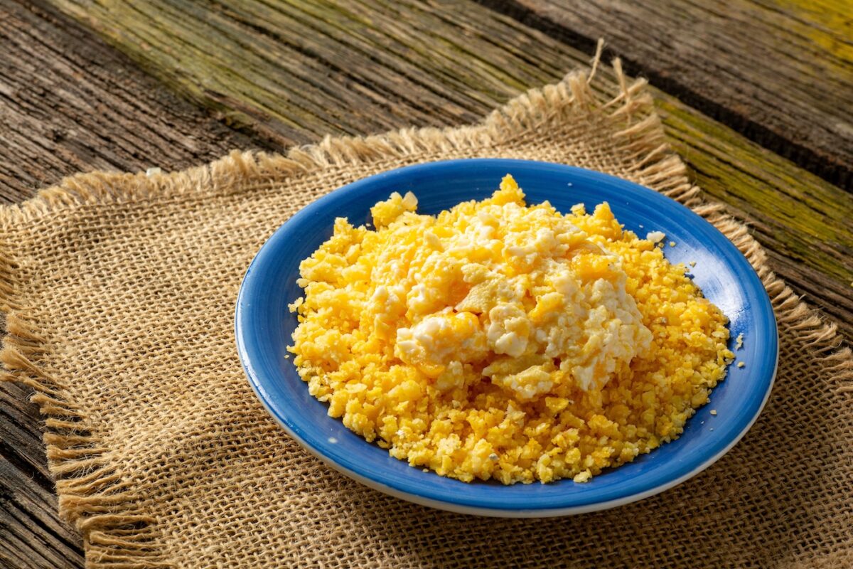 Cuscús. Qué es, cómo cocinarlo y trucos para que quede suelto y sabroso