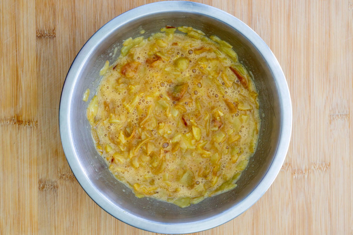 Tortilla de patatas en sartén. Receta tradicional paso a paso para que quede perfecta