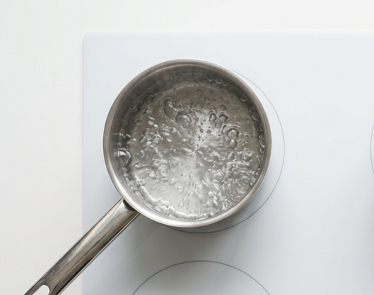 Cómo ayuda la sal a que los alimentos se cocinen antes