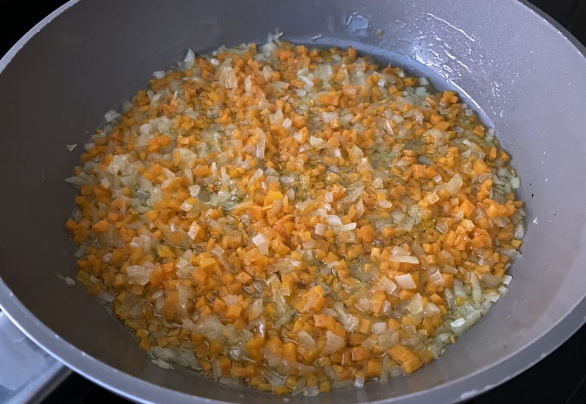 Croquetas veganas caseras: receta cremosa sin leche ni huevo