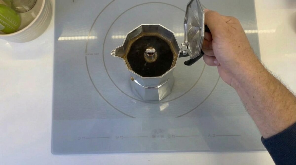 Café granizado casero. Receta fácil, refrescante y perfecta para el verano