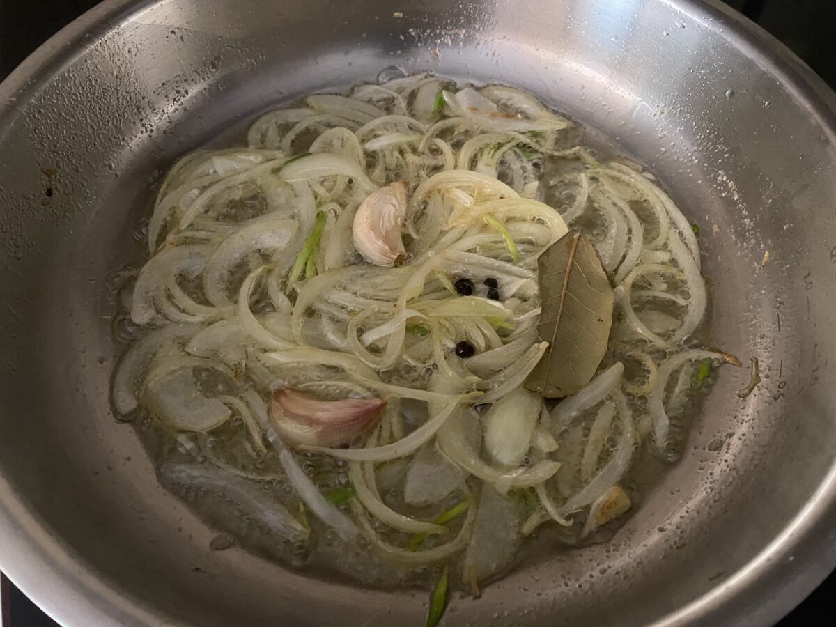 Jureles en escabeche caseros. Receta tradicional fácil y llena de sabor