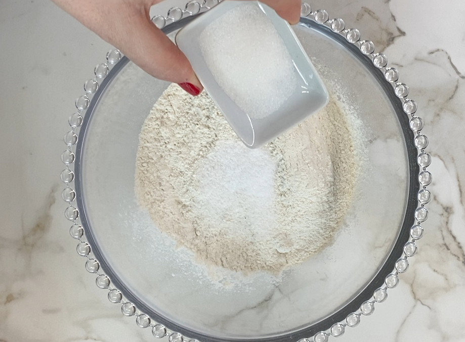 Cómo hacer masa pizza fina casera con borde tostado y base firme