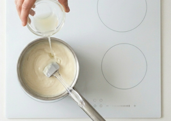 Mascarpone casero, suave, untuoso y perfecto para postres