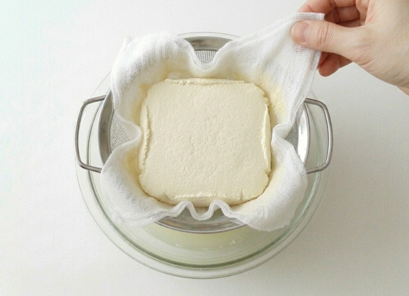 Mascarpone casero, suave, untuoso y perfecto para postres