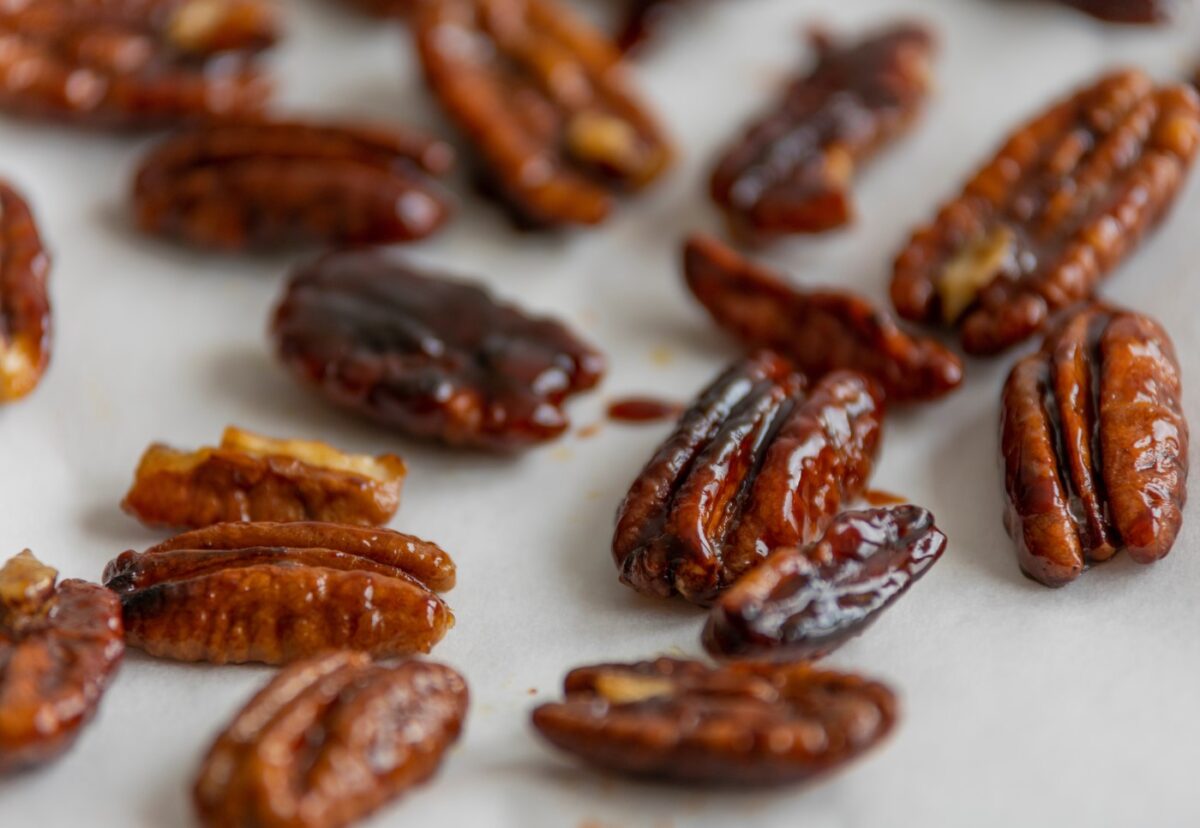Nueces pecanas: qué son, propiedades y cómo usarlas en la cocina