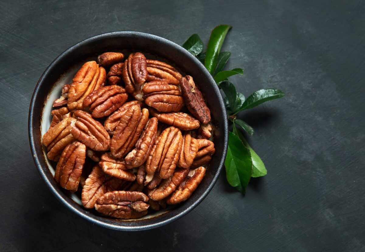 Nueces pecanas: qué son, propiedades y cómo usarlas en la cocina
