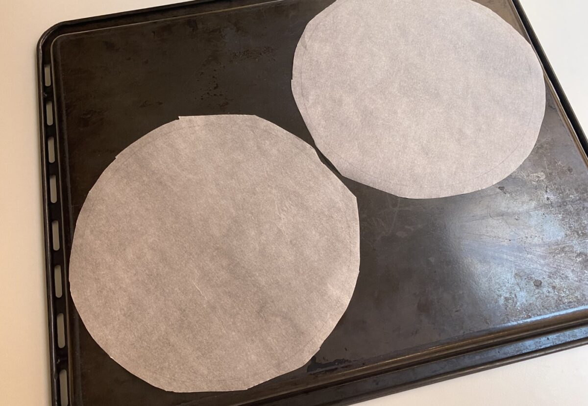 Tarta Dobos: receta original húngara paso a paso con crema de mantequilla y caramelo