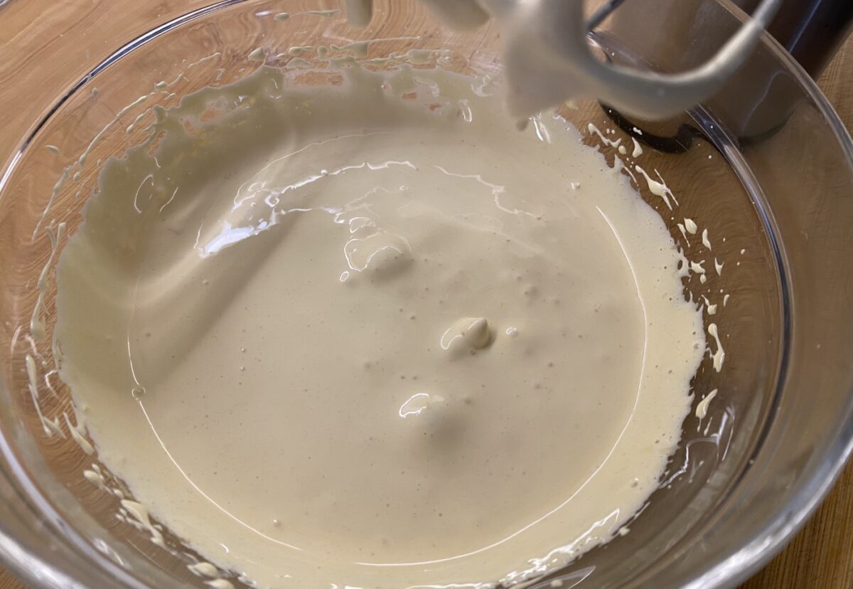 Tarta Dobos: receta original húngara paso a paso con crema de mantequilla y caramelo