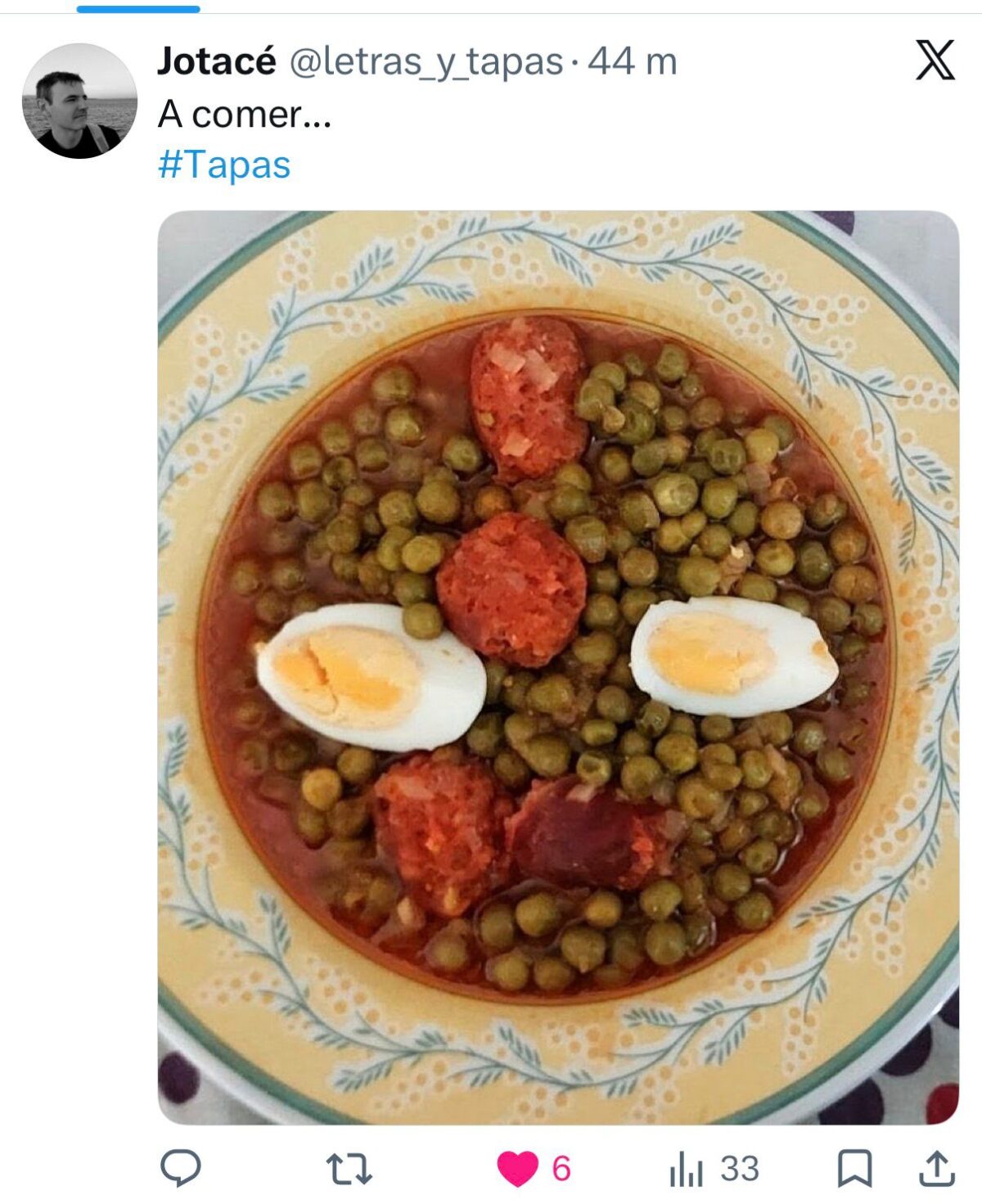 Potaje de guisantes con chorizo, un guiso sencillo para cuchara y pan