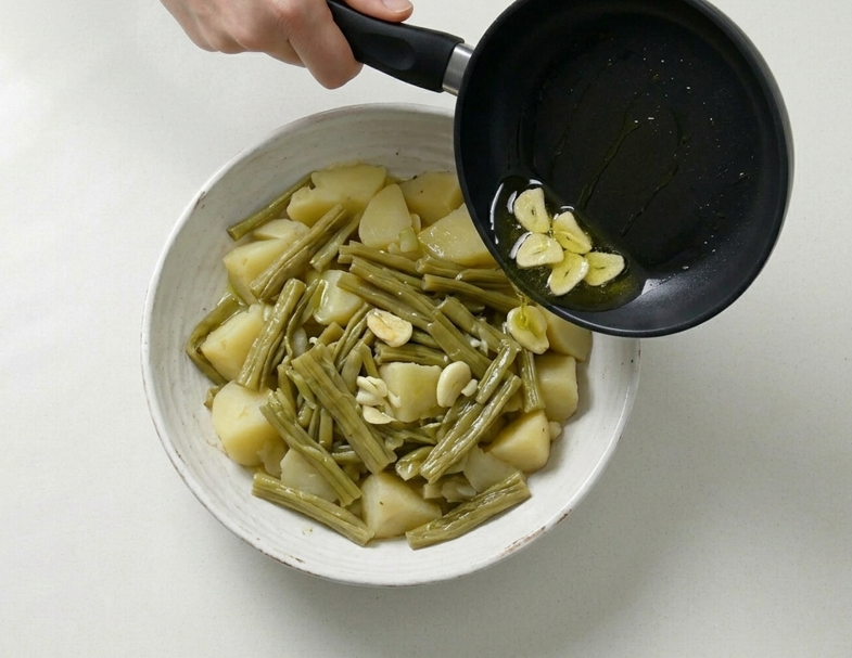Borraja con patatas, la receta navarra más sencilla y de temporada