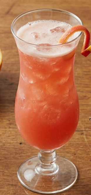 Cóctel Papa Doble tipo Floridita, el daiquiri más seco y con más carácter