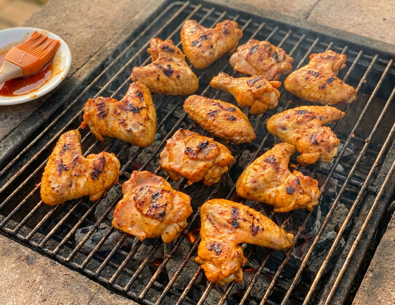 Cómo adobar pollo para sartén, barbacoa y horno