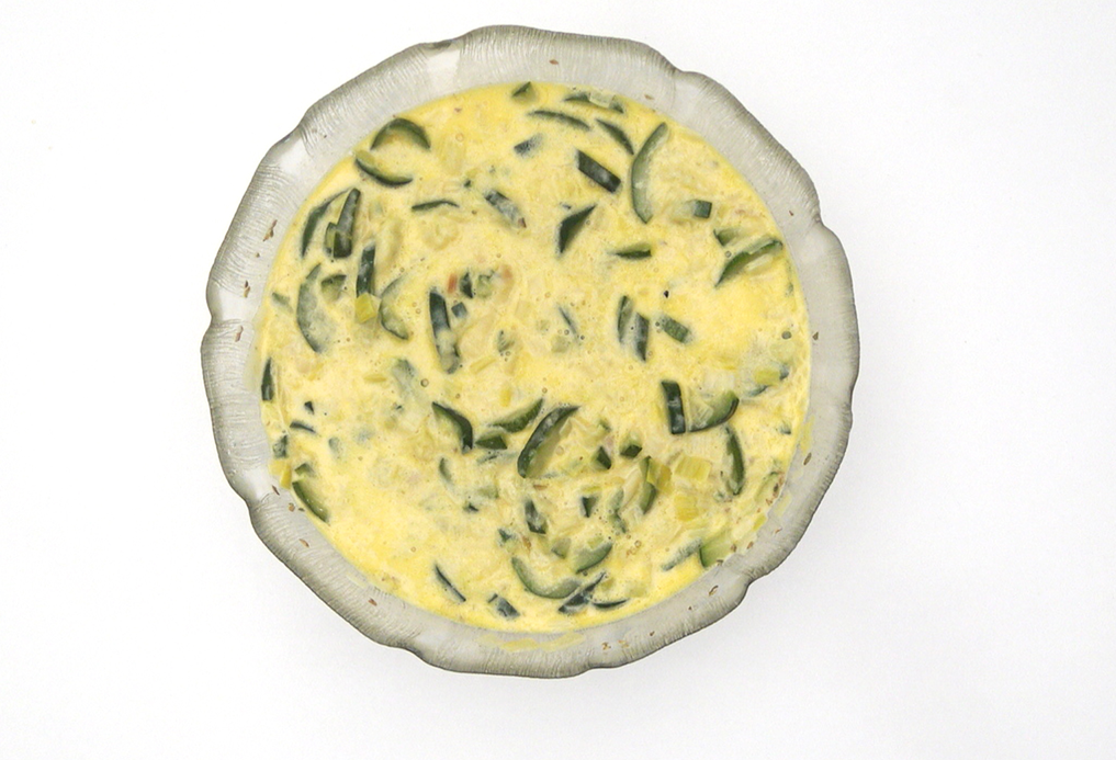 Pastel de calabacín, jamón y queso al horno: receta fácil, jugosa y perfecta para cualquier día
