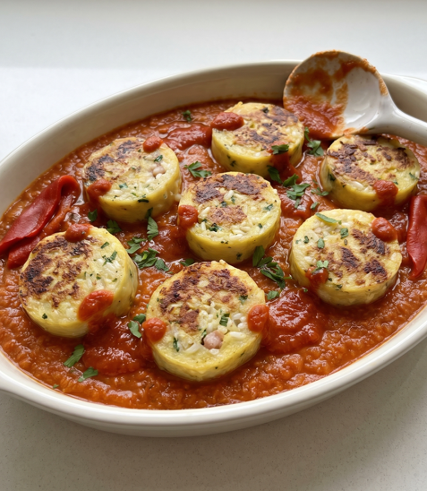Relleno navarro frito con tomate y piquillos
