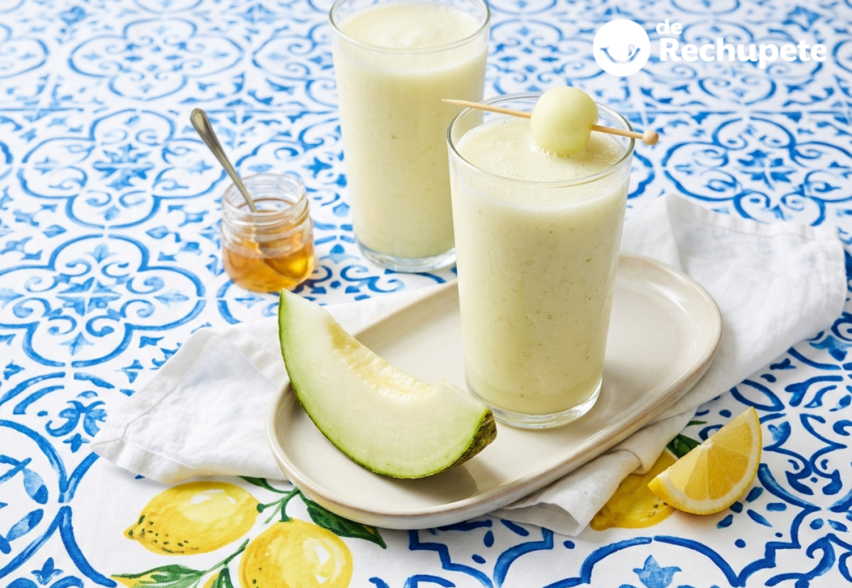 Smoothie de melón casero refrescante, ligero y listo en  minutos