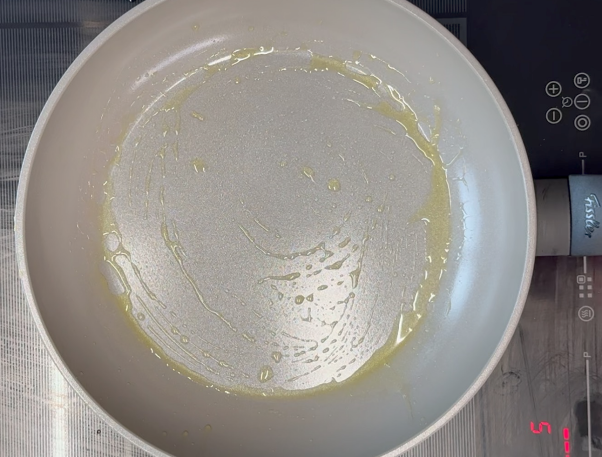 Tortilla francesa perfecta. Receta fácil para que quede jugosa, lisa y bien doblada