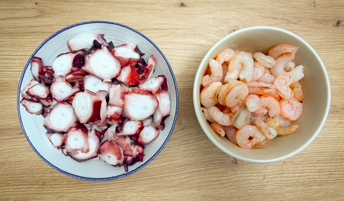 Fideuá de pulpo y gambas. Receta fácil y sabrosa que siempre sale bien
