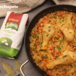 Arroz con muslitos de pollo. Receta tradicional y fácil