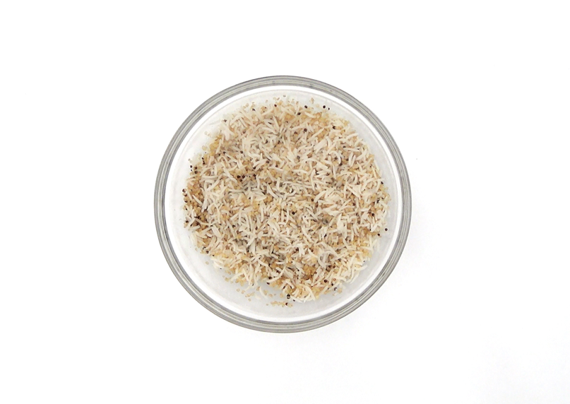 Buddha bowl de salmón ahumado con arroz basmati y quinoa. Receta fácil y saludable
