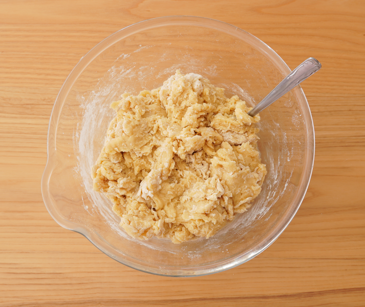 Coca de patata de Valldemossa (Mallorca). Receta tradicional mallorquina esponjosa y casera