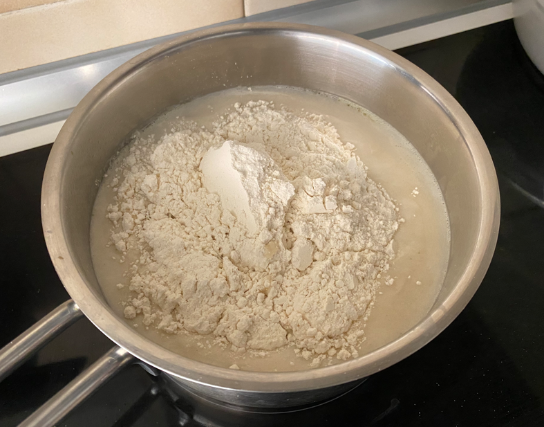 Coxinhas brasileñas de pollo: receta casera fácil, crujiente y llena de sabor