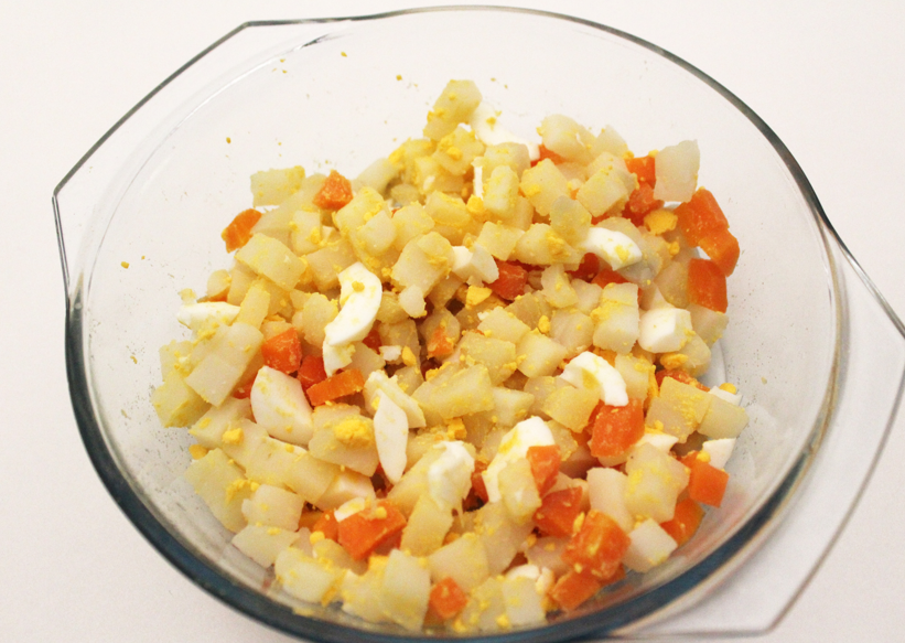 Ensaladilla de mejillones en escabeche: receta fácil, fresca y perfecta para el verano