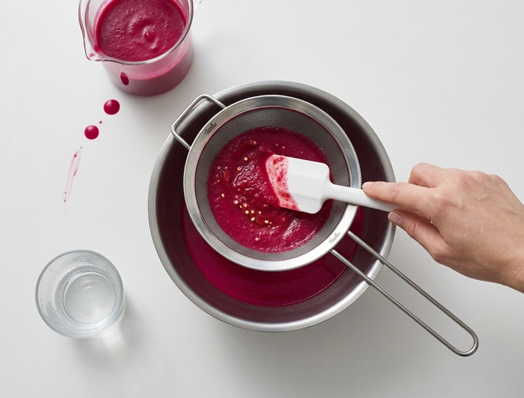 Gazpacho de remolacha, la versión con tomate que queda fina y bien fría